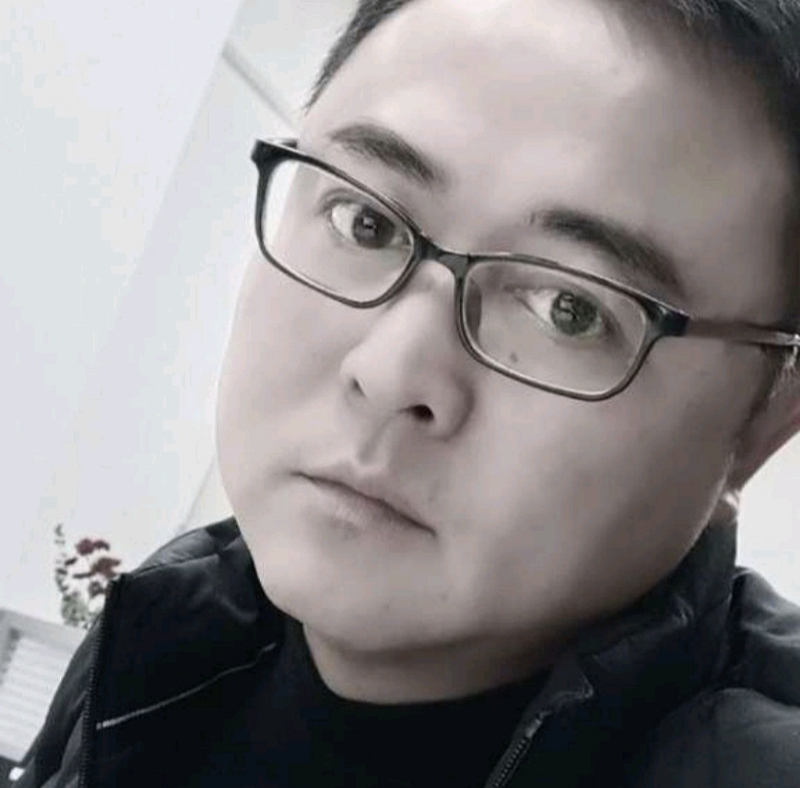 小石头的第一张照片--佛山相亲服务中心