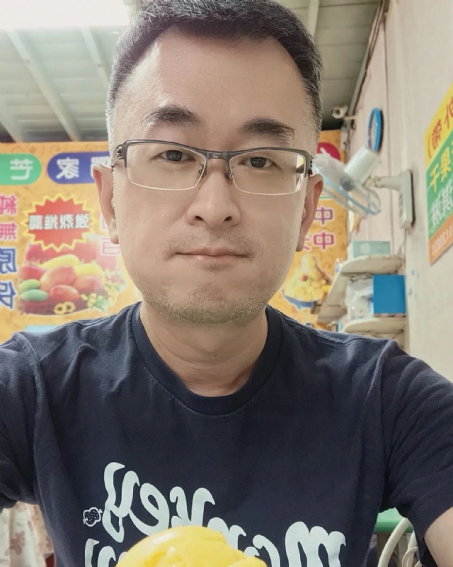 感感的第一张照片--佛山相亲服务中心