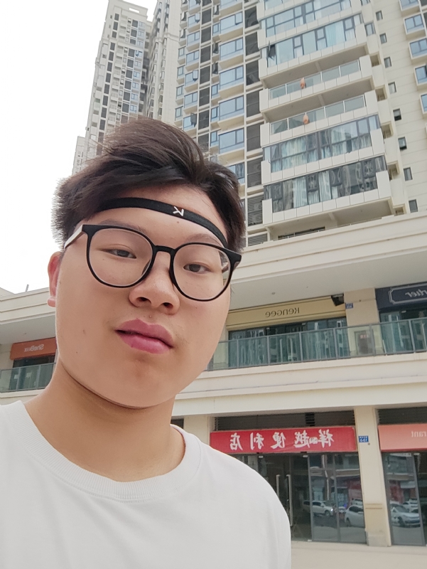 童言无忌的第一张照片--佛山相亲服务中心