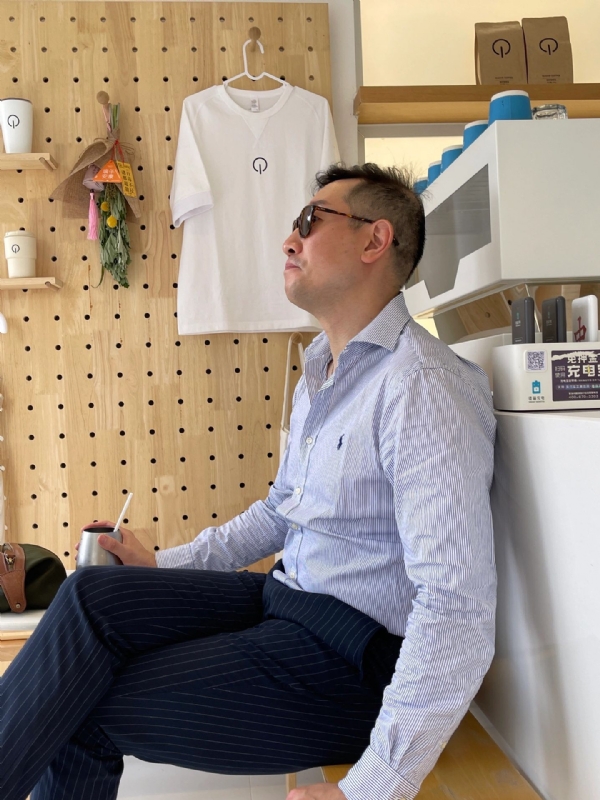 高陆的第二张照片--佛山相亲服务中心