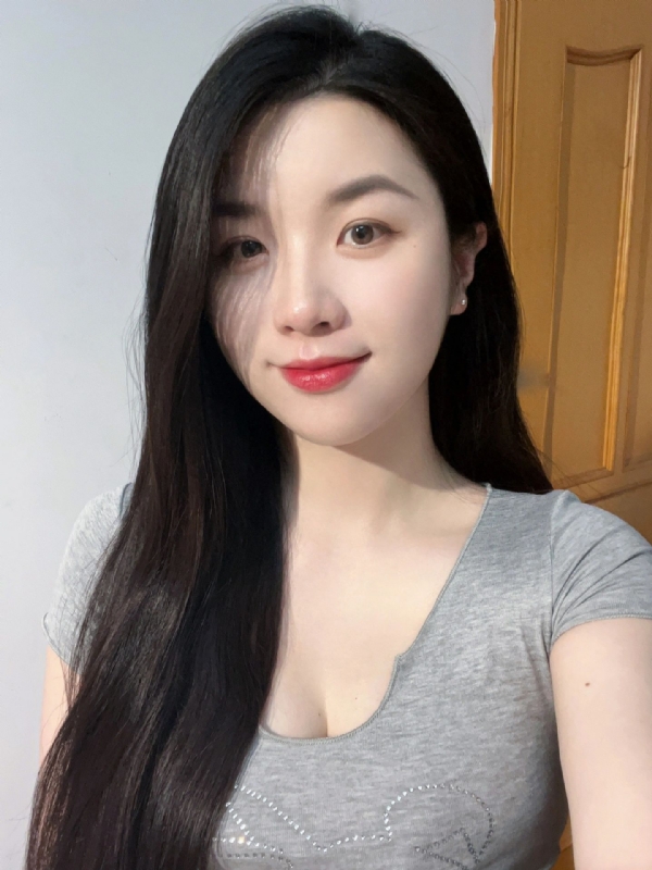 乔乔在寻爱的第二张照片--佛山相亲服务中心