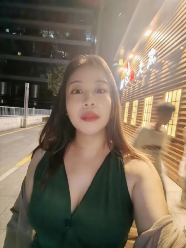 叶子青青的第四张照片--佛山相亲服务中心