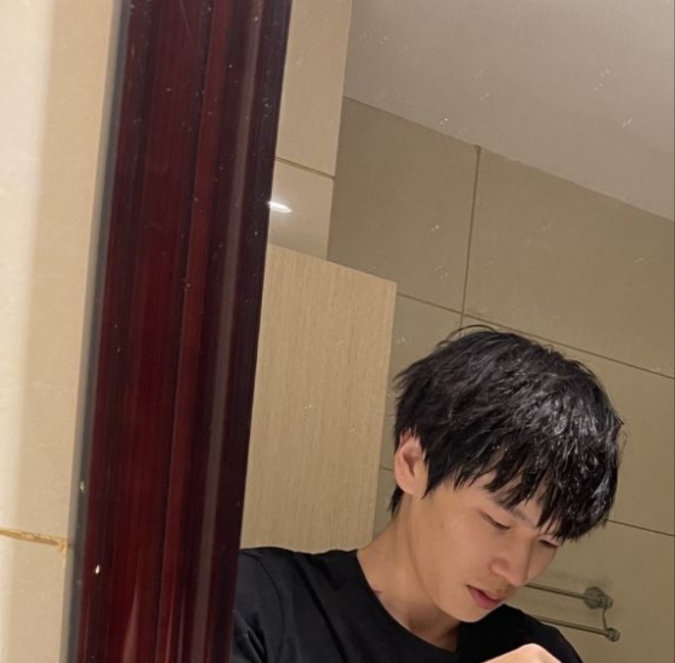 无眠的第一张照片--佛山相亲服务中心