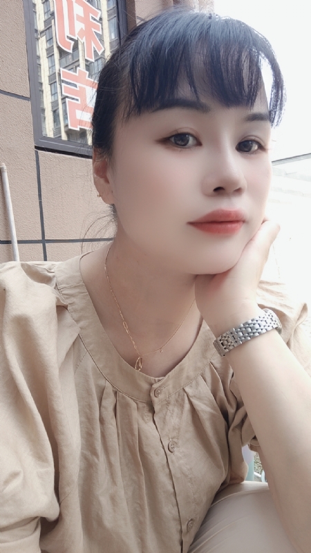 余生请多指教的第一张照片--佛山相亲服务中心