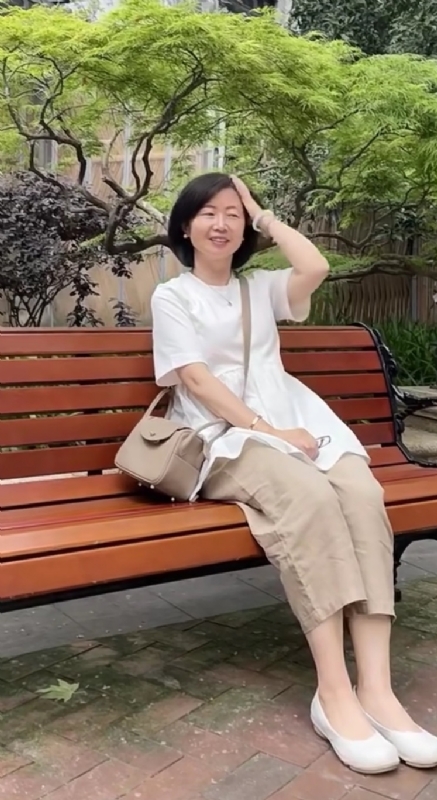 千年老母猪的第三张照片--佛山相亲服务中心