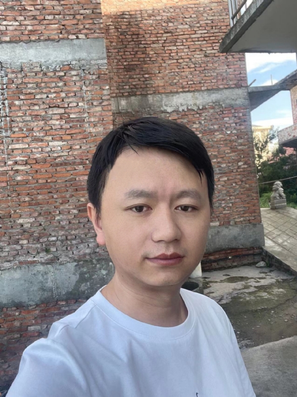 行人的第一张照片--佛山相亲服务中心