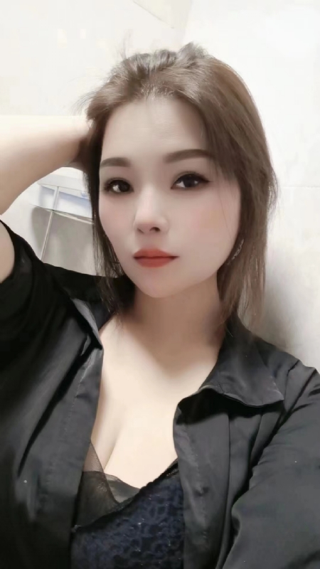 爱笑的女孩的第二张照片--佛山相亲服务中心