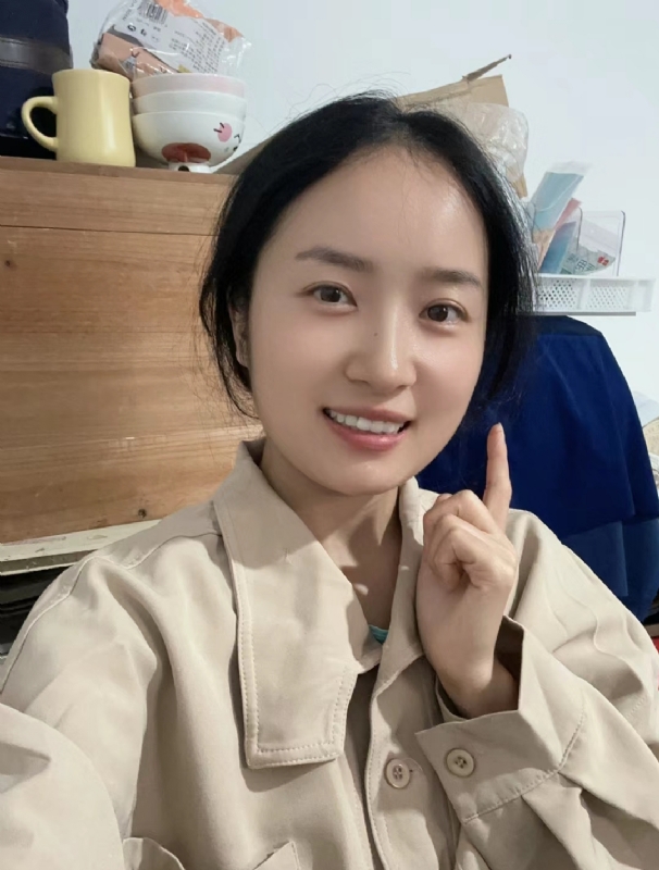 多喝热水的第一张照片--佛山相亲服务中心