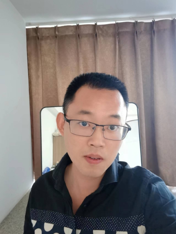 lips11的第一张照片--佛山相亲服务中心