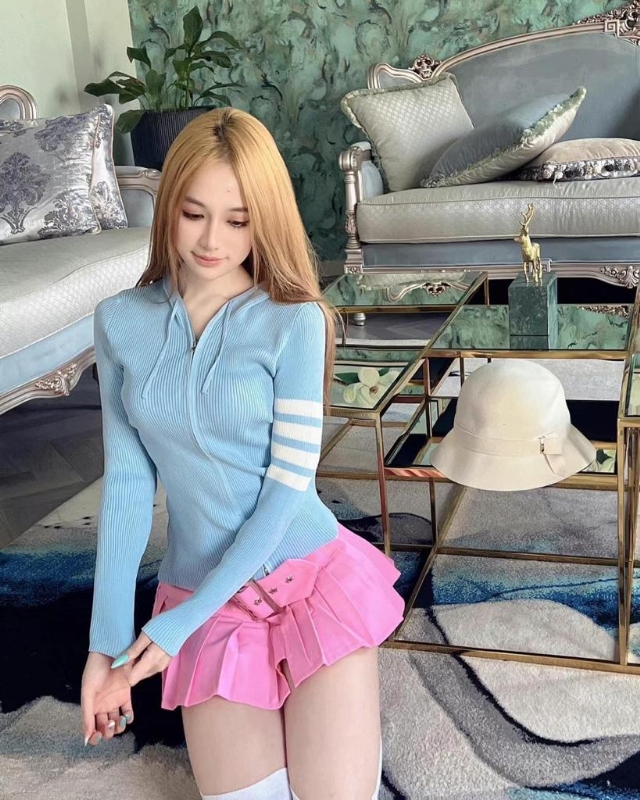 Sandy的第一张照片--佛山相亲服务中心