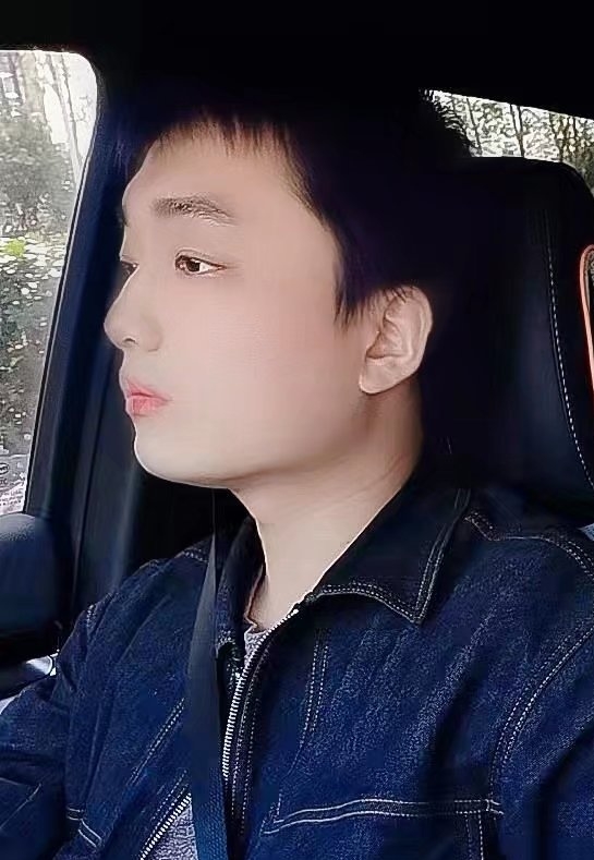 凉锦年的第一张照片--佛山相亲服务中心