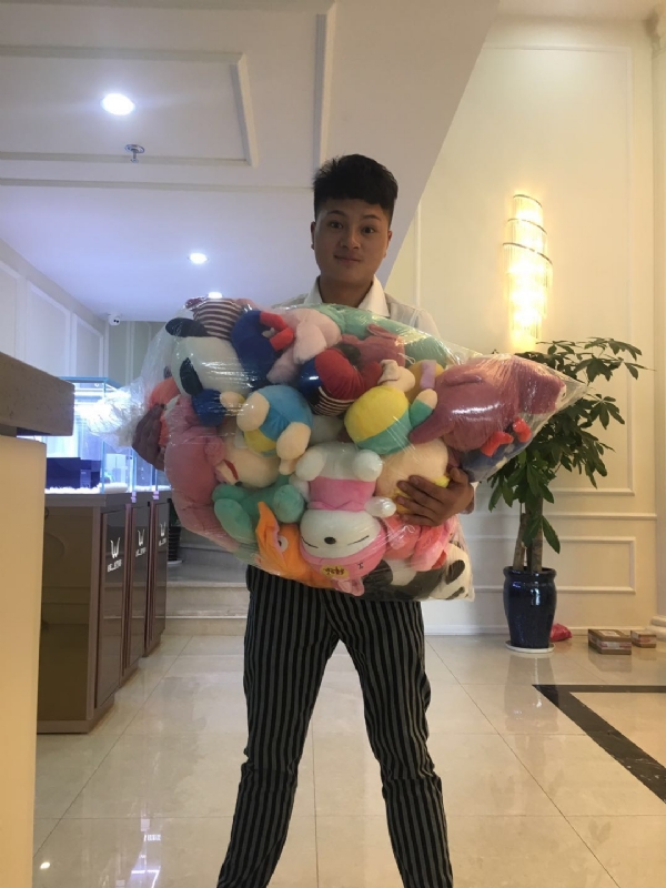 阿杰的第一张照片--佛山相亲服务中心