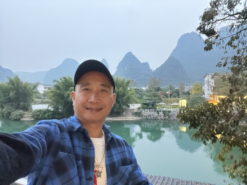 民叔叔的第一张照片--佛山相亲服务中心