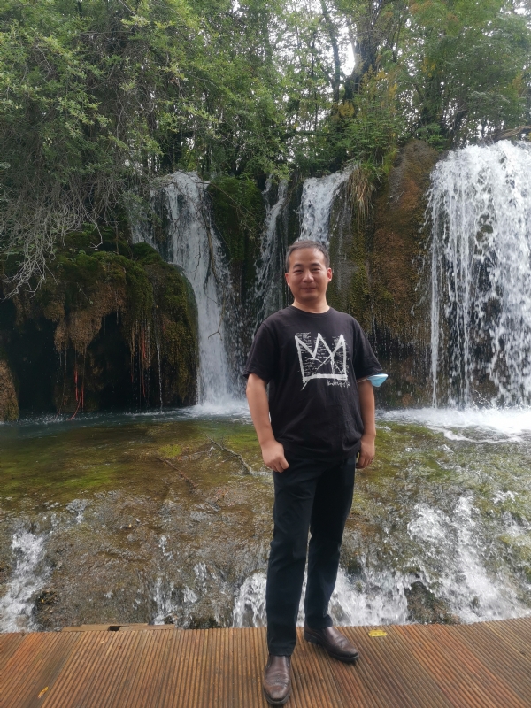 任君君的第一张照片--佛山相亲服务中心