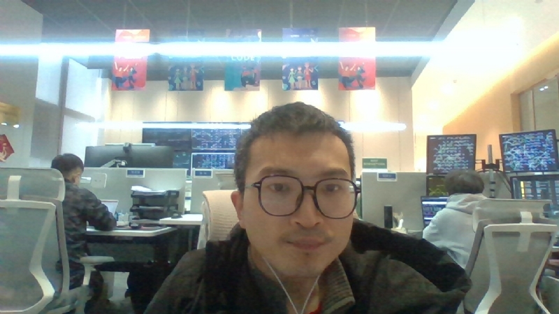 飞翔的蜻蜓的第一张照片--佛山相亲服务中心