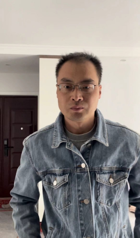 墨灬白的第二张照片--佛山相亲服务中心