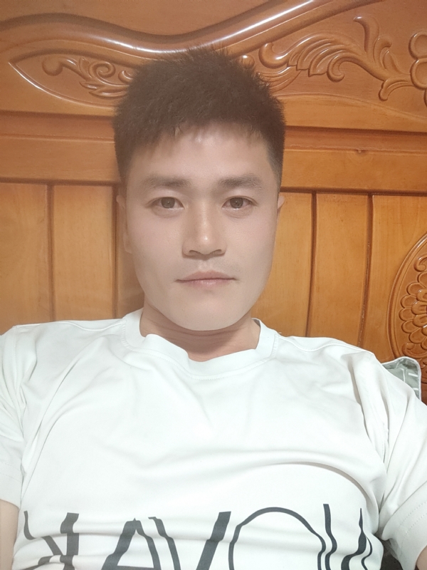 网球罗的第三张照片--佛山相亲服务中心