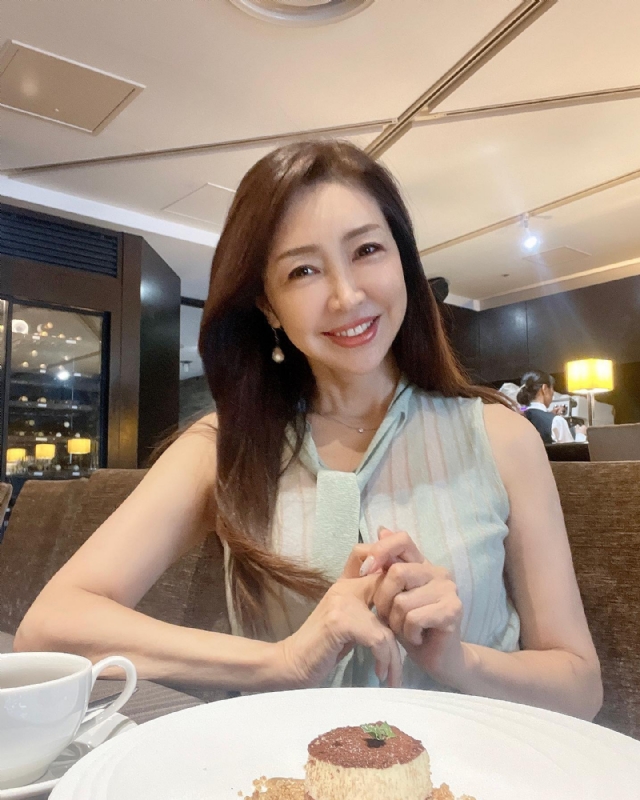 陳蓉秀的第一张照片--佛山相亲服务中心