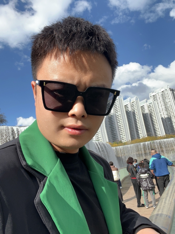 子阳的第一张照片--佛山相亲服务中心