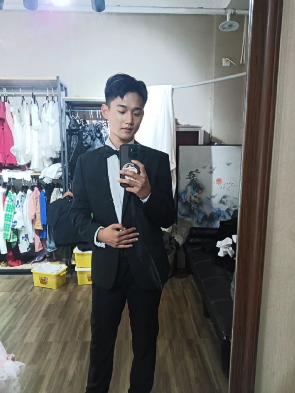 李梓宇的第一张照片--佛山相亲服务中心