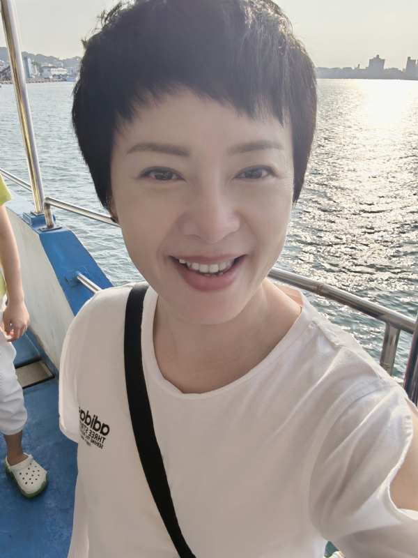 Tina的第一张照片--佛山相亲服务中心