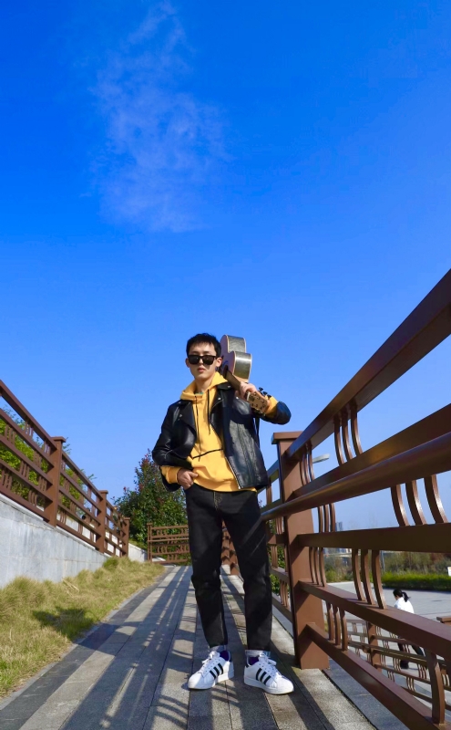 南子的第一张照片--佛山相亲服务中心