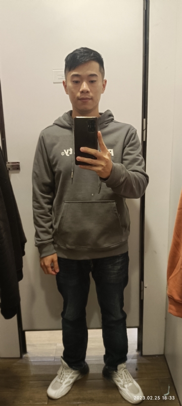 酷酷的少年的第一张照片--佛山相亲服务中心