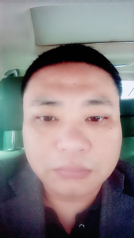 向日葵的第一张照片--佛山相亲服务中心