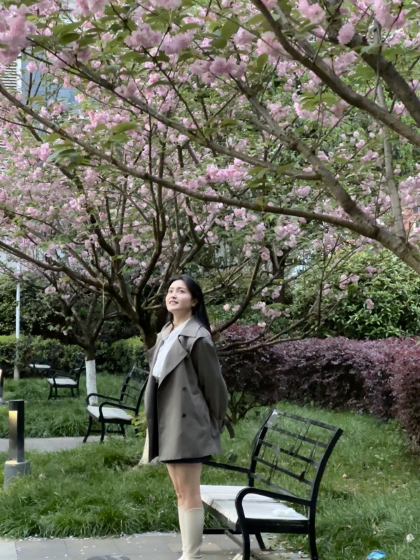 方方方的第二张照片--佛山相亲服务中心