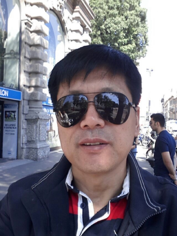 春风的第一张照片--佛山相亲服务中心