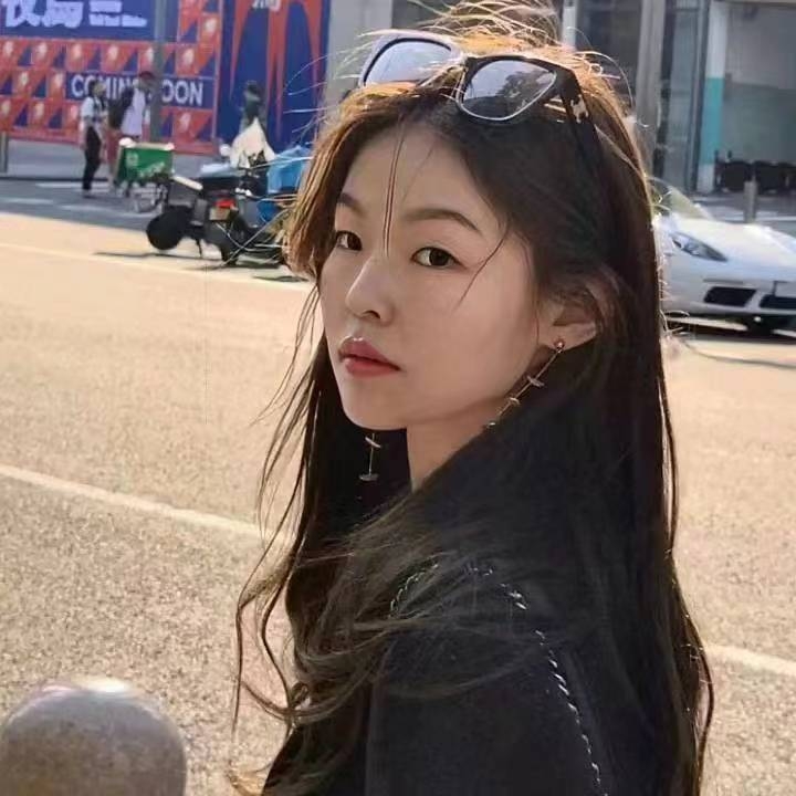 依依姐的第一张照片--佛山相亲服务中心