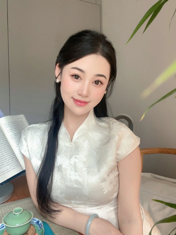 小慧的第一张照片--佛山相亲服务中心