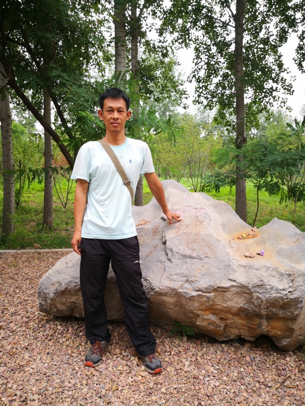 宠辱不惊的第一张照片--佛山相亲服务中心