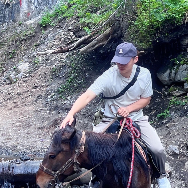 蓦然回首的第二张照片--佛山相亲服务中心