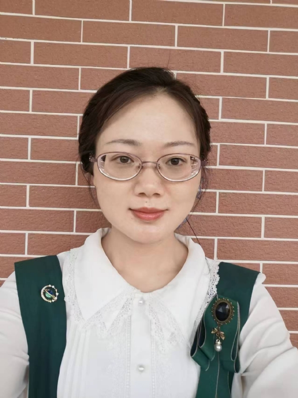 Lily的第一张照片--佛山相亲服务中心