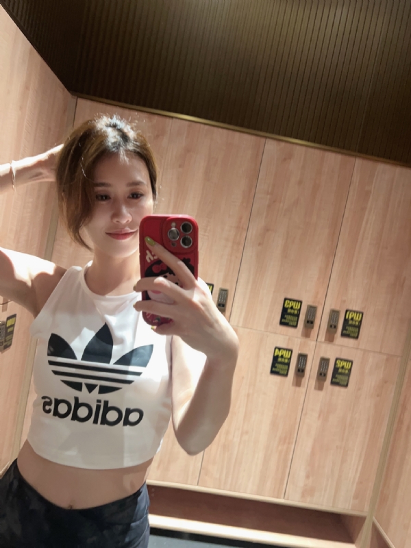 Jojo的第一张照片--佛山相亲服务中心