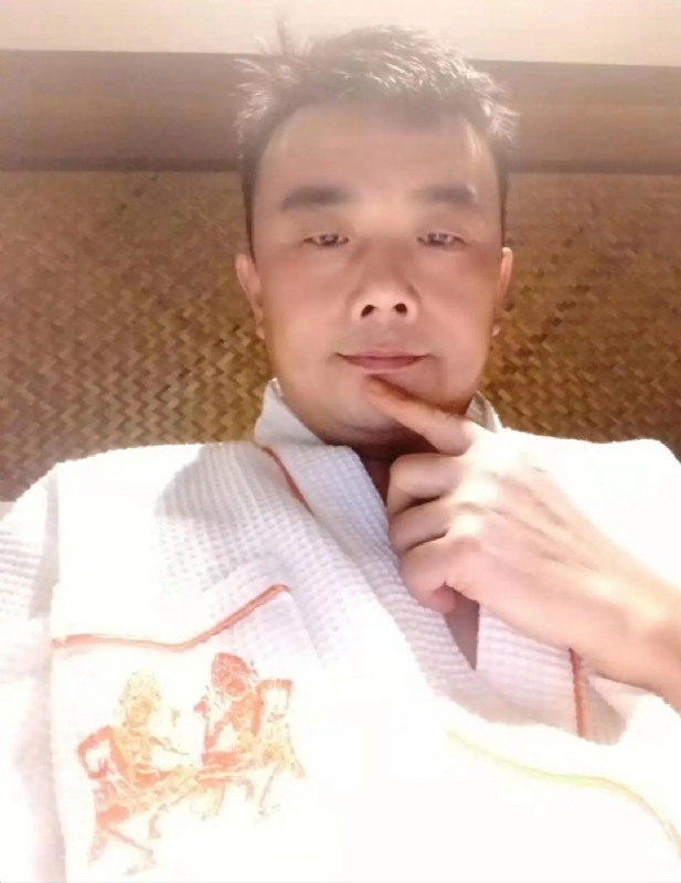 青锋的第一张照片--佛山相亲服务中心