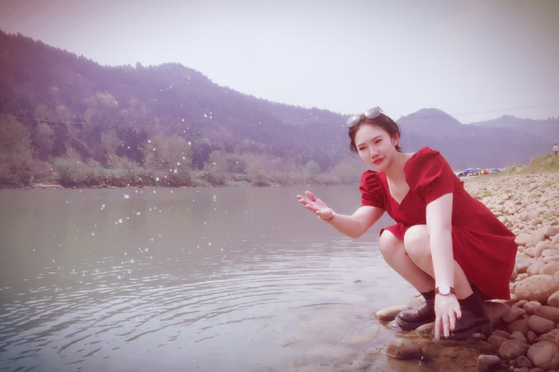 守候阳光的第一张照片--佛山相亲服务中心