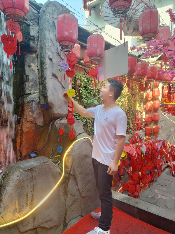 时间不语的第二张照片--佛山相亲服务中心