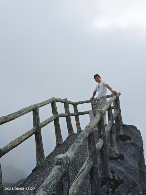 灰色轨迹的第一张照片--佛山相亲服务中心