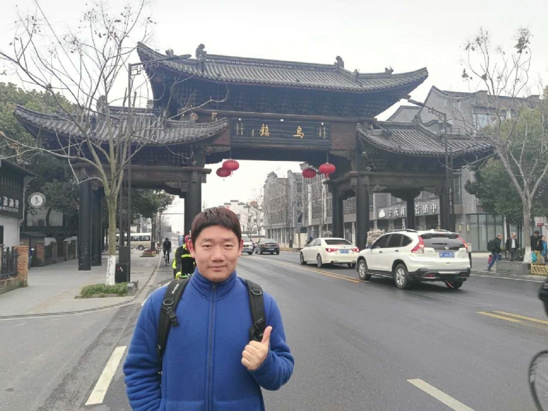 秋风秋雨的第一张照片--佛山相亲服务中心