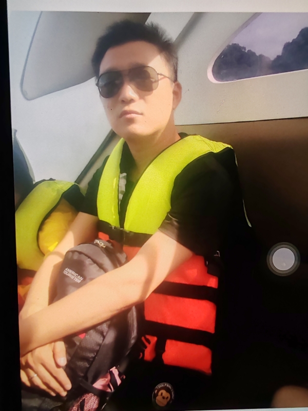 座看烟霞散的第一张照片--佛山相亲服务中心