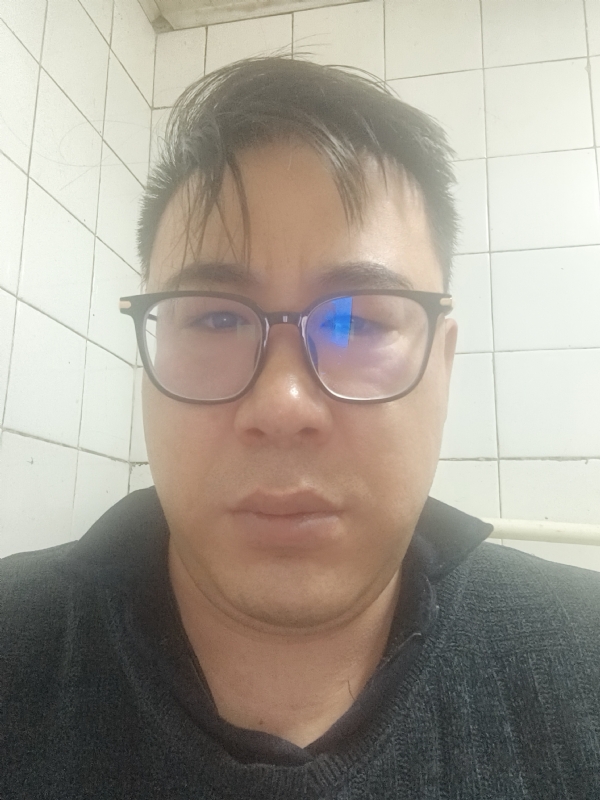 迷失自我的第一张照片--佛山相亲服务中心