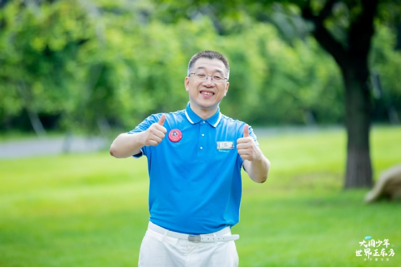 郑晏晖的第三张照片--佛山相亲服务中心