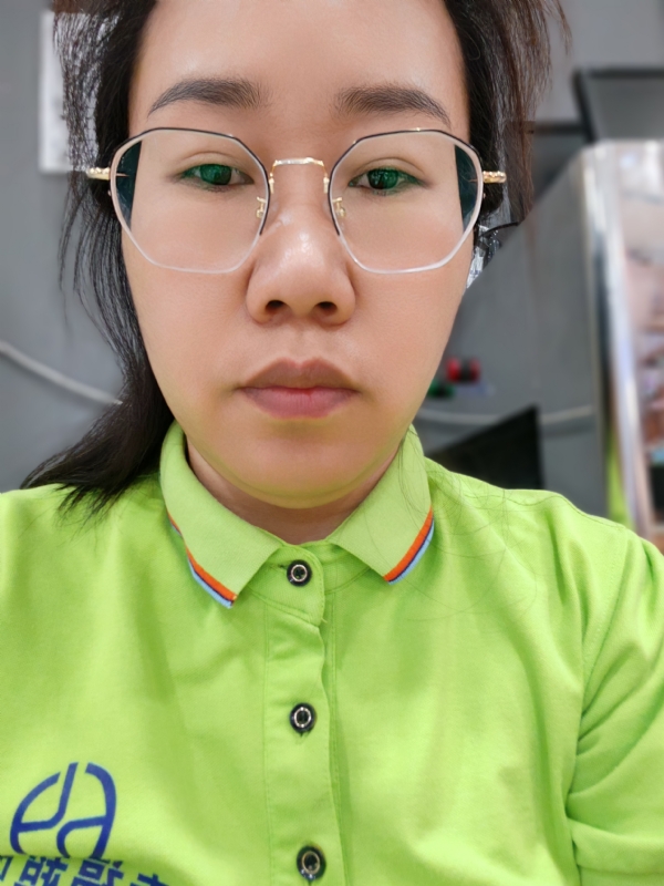 麻花小辫的第一张照片--佛山相亲服务中心