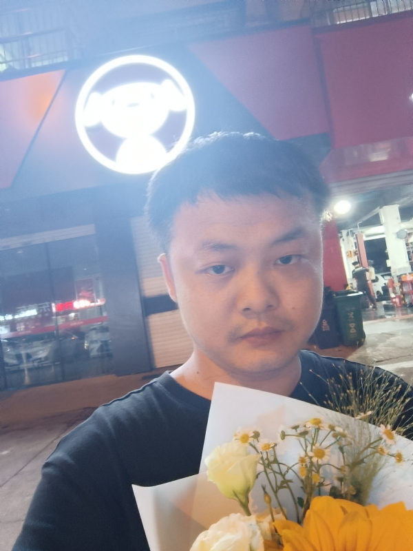 小陈的第一张照片--佛山相亲服务中心