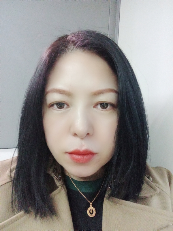 尘颜的第一张照片--佛山相亲服务中心