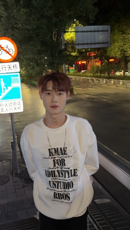 与宇的第一张照片--佛山相亲服务中心