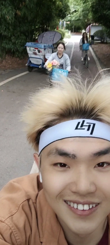 求安稳的第一张照片--佛山相亲服务中心