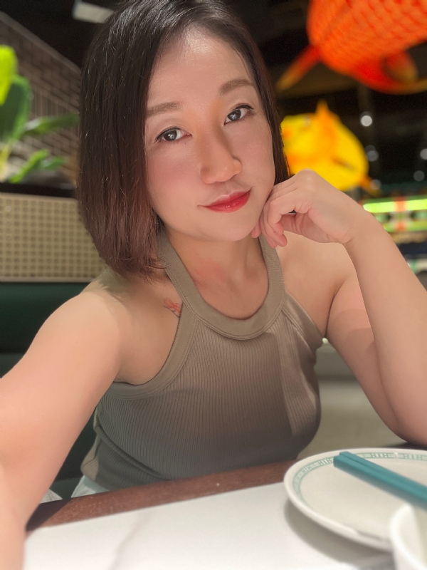 Mimi321的第一张照片--佛山相亲服务中心